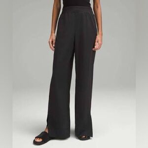 Lululemon stretch woven wide leg pants size Medium